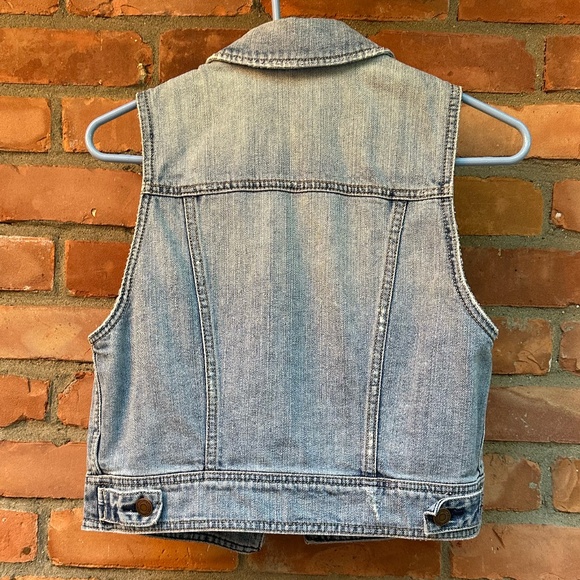 American Eagle Distressed Denim Blue Jean Vest ~ Small Petite - Picture 2 of 6